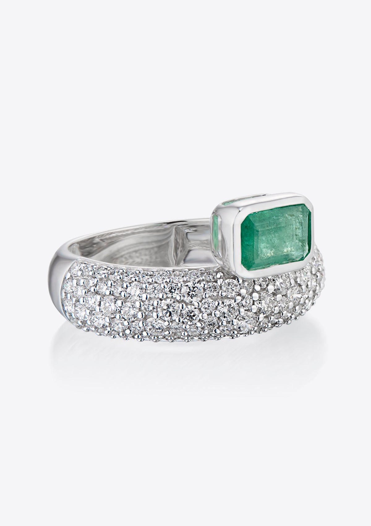 NORTHERN EMERALD RING